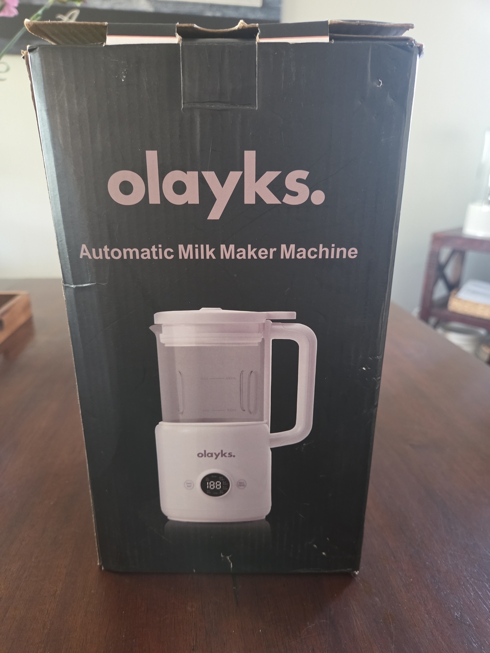 olayks OLK-D01 Automatic Nut Milk Maker in White Like New